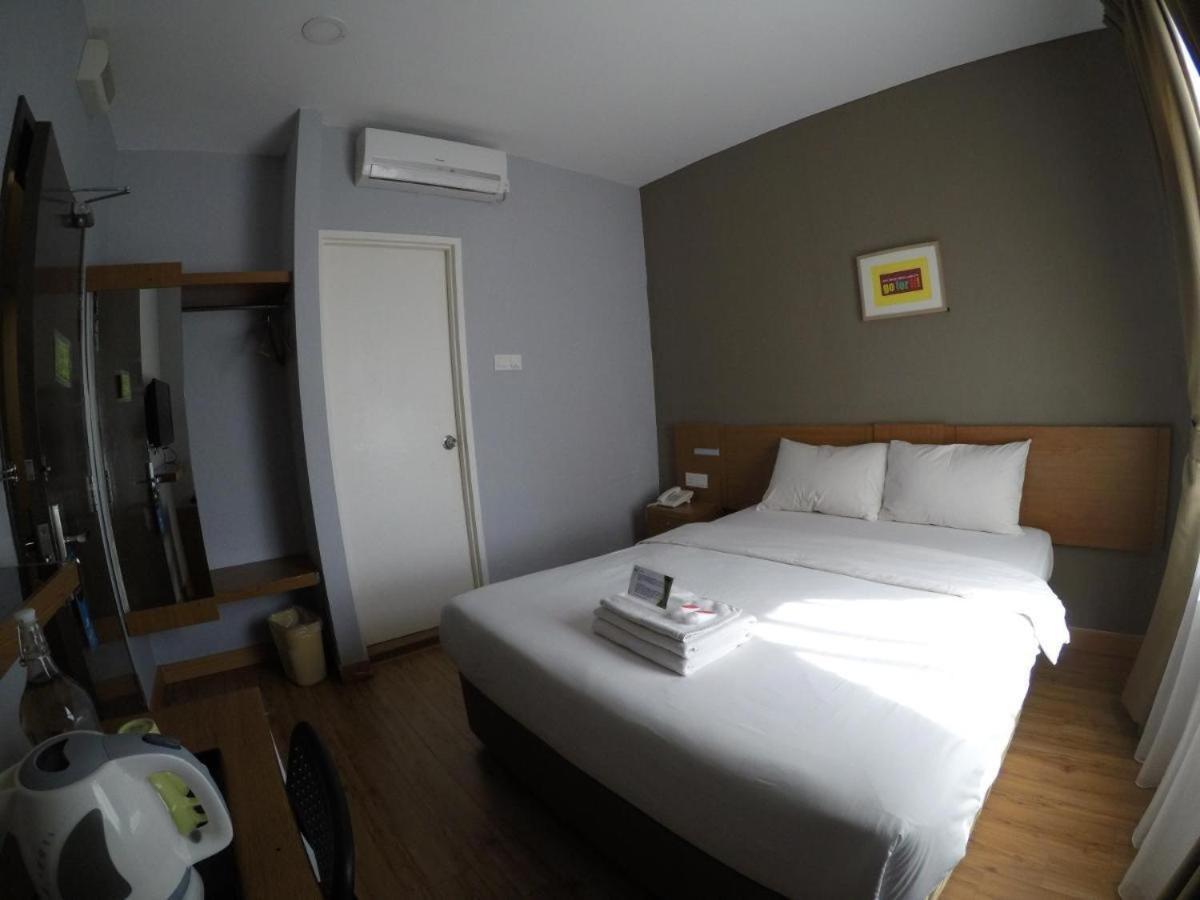 Golden Leaf Boutique Hotel Nusa Idaman Formerly Known As Ariana Hotel Johor Bahru Exteriér fotografie