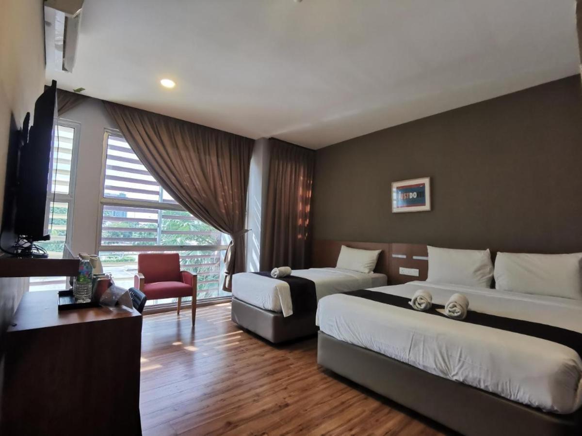 Golden Leaf Boutique Hotel Nusa Idaman Formerly Known As Ariana Hotel Johor Bahru Exteriér fotografie