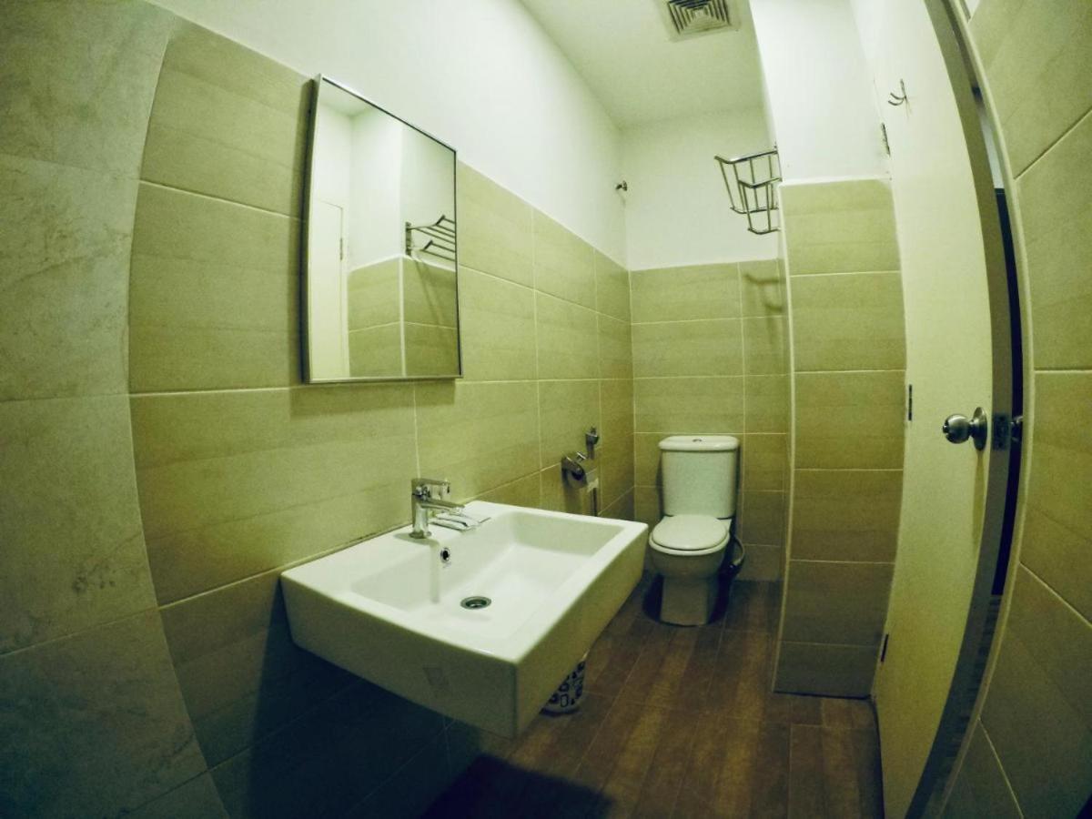 Golden Leaf Boutique Hotel Nusa Idaman Formerly Known As Ariana Hotel Johor Bahru Exteriér fotografie