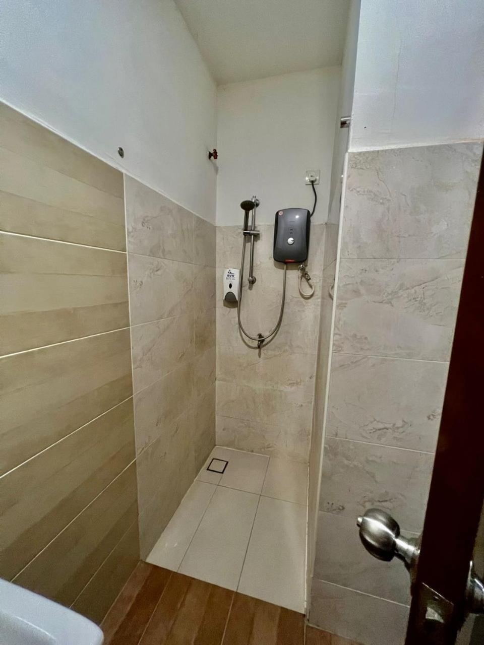 Golden Leaf Boutique Hotel Nusa Idaman Formerly Known As Ariana Hotel Johor Bahru Exteriér fotografie